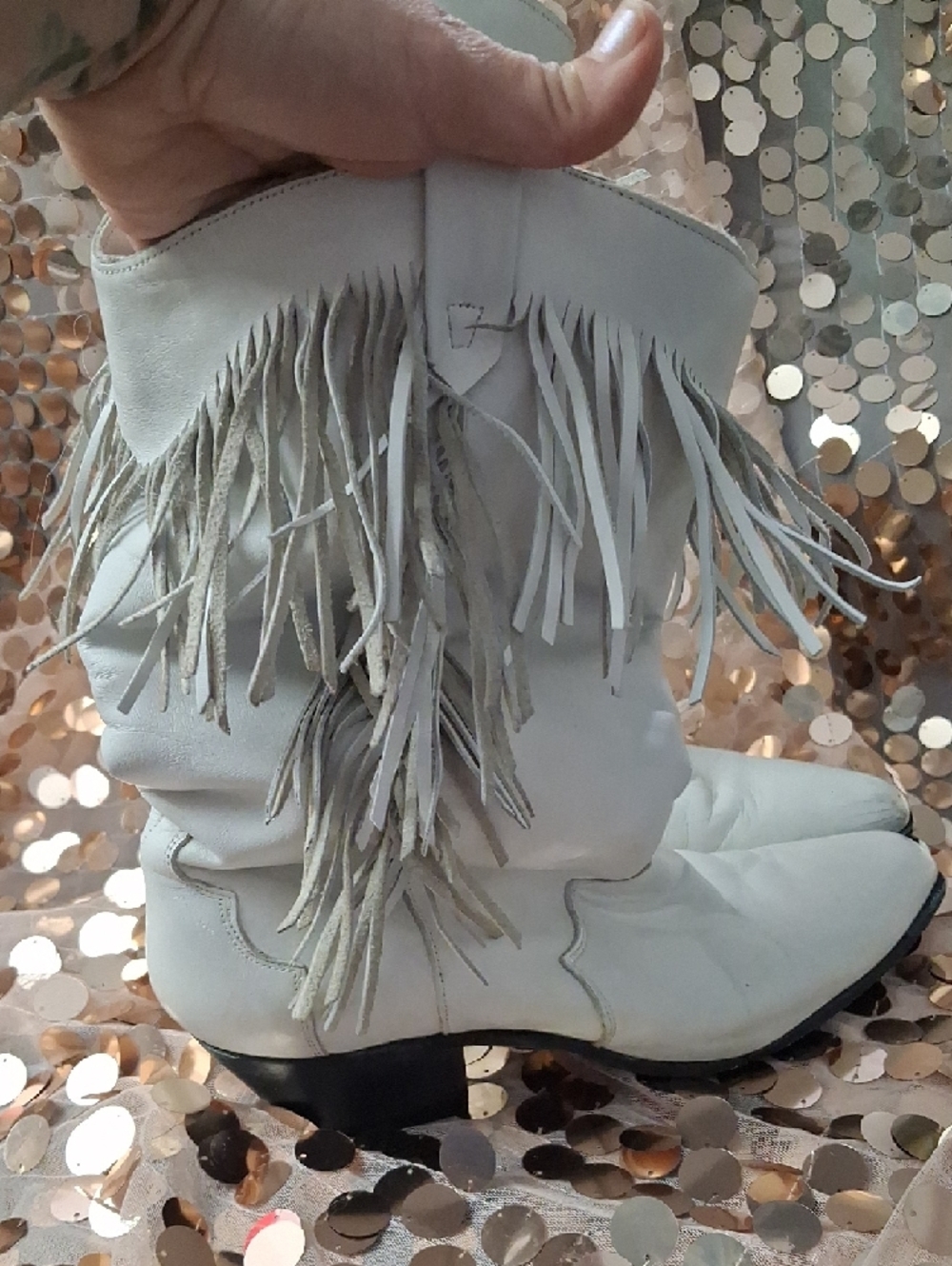 dingo White Fringe Western Heeled Boots - Picture 6 of 7